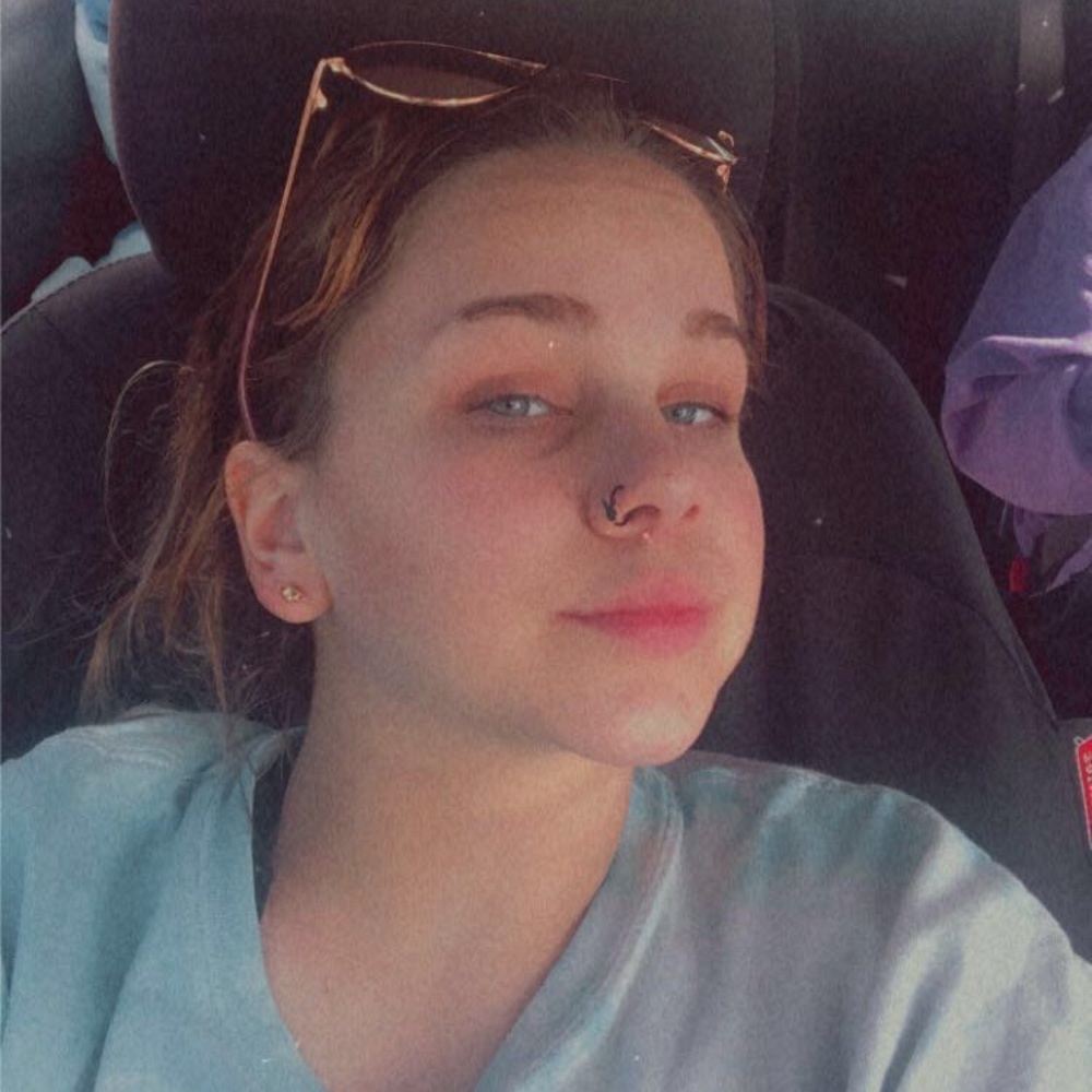 Meet your Posher, Brianna